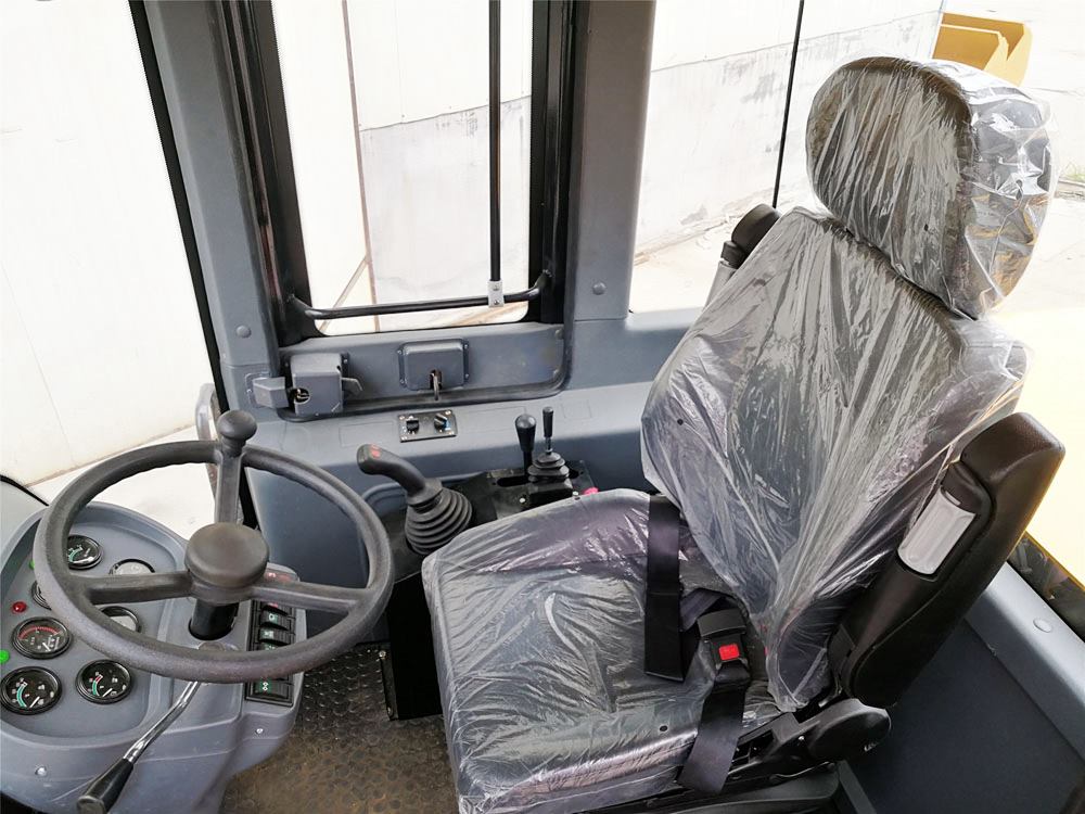 938M waste handler cabin