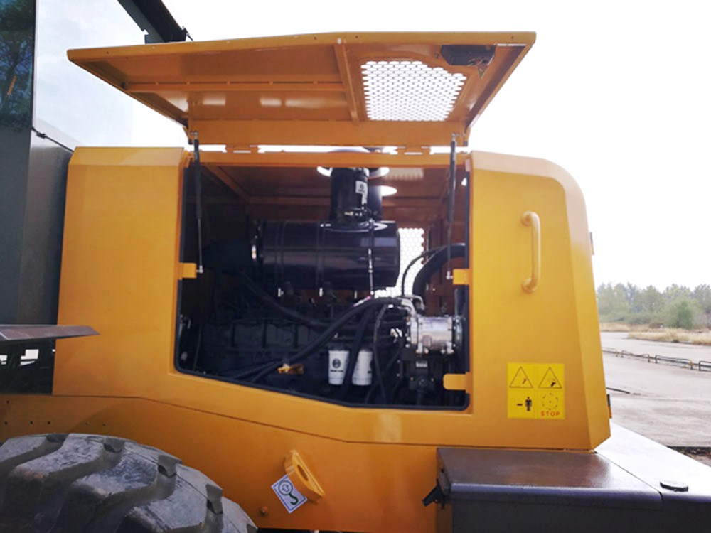 938M waste handler engine